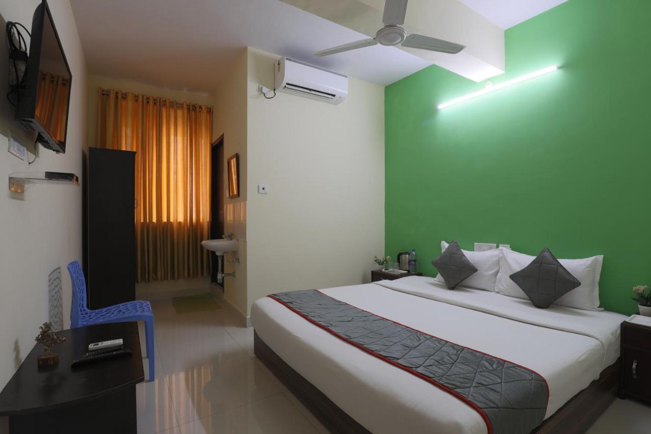 Green Tree Hotel-Near Vfs Global And Ramee Mall Chennai Exterior foto